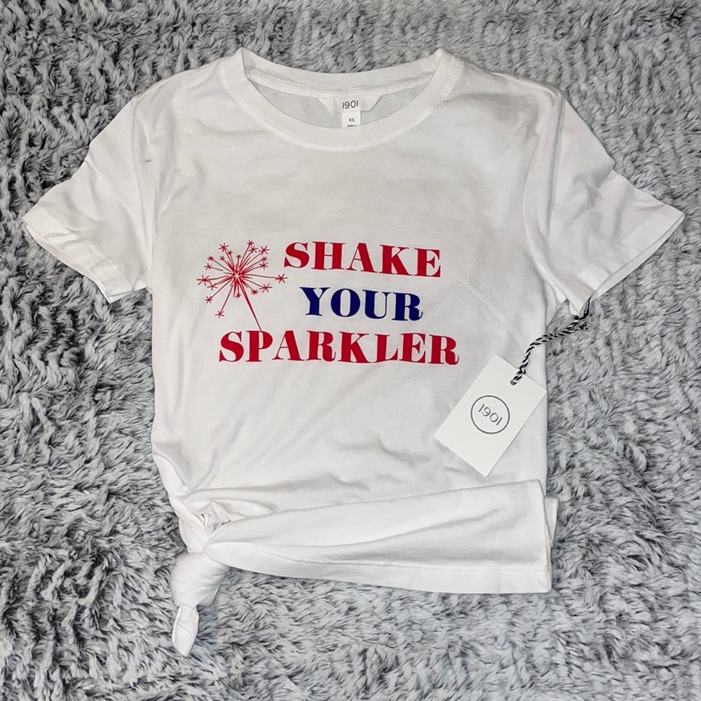 ✨🇺🇸🧨July 4th!Shake your sparkler tee!✨🧨🇺🇸